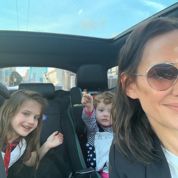 👋 2+ Bundle & Save! Make an offer! - Picture 2 of 2